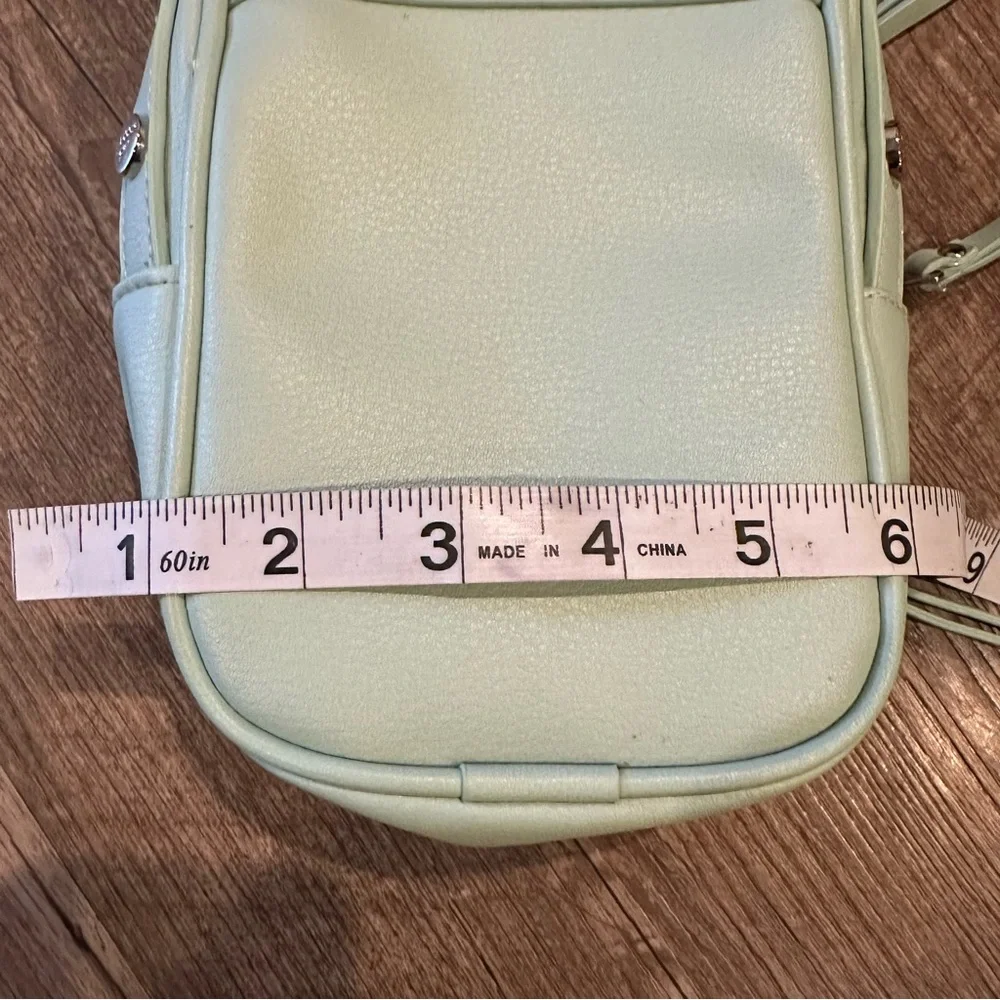 MADDEN GIRL CELLPHONE CROSSBODY HANDBAG In mint color!! - Picture 7 of 15